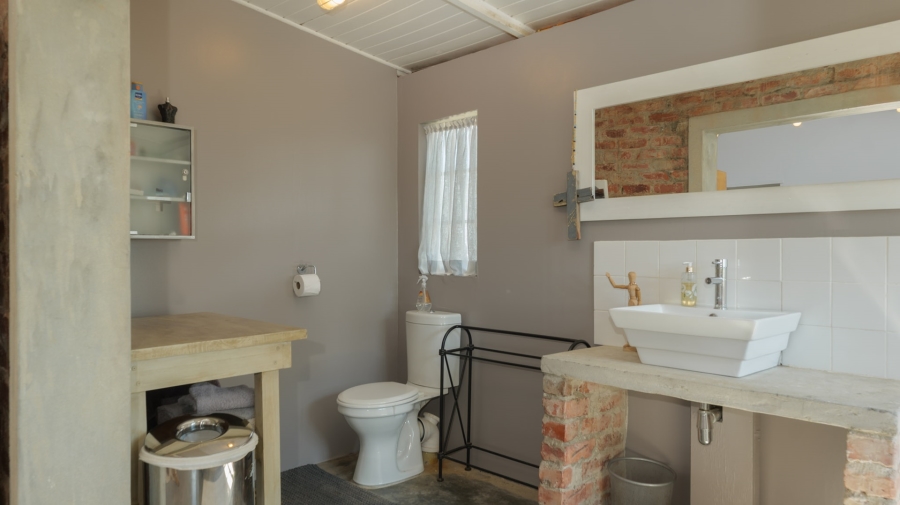 2 Bedroom Property for Sale in Napier Western Cape